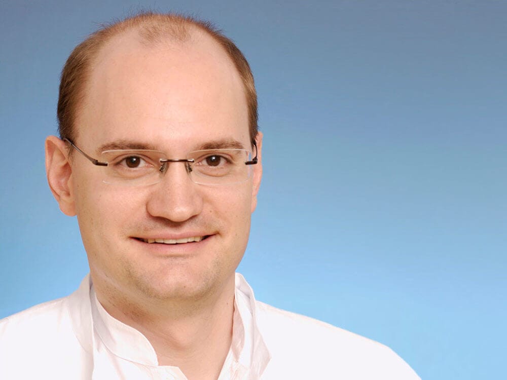 Dr. Tino Prell