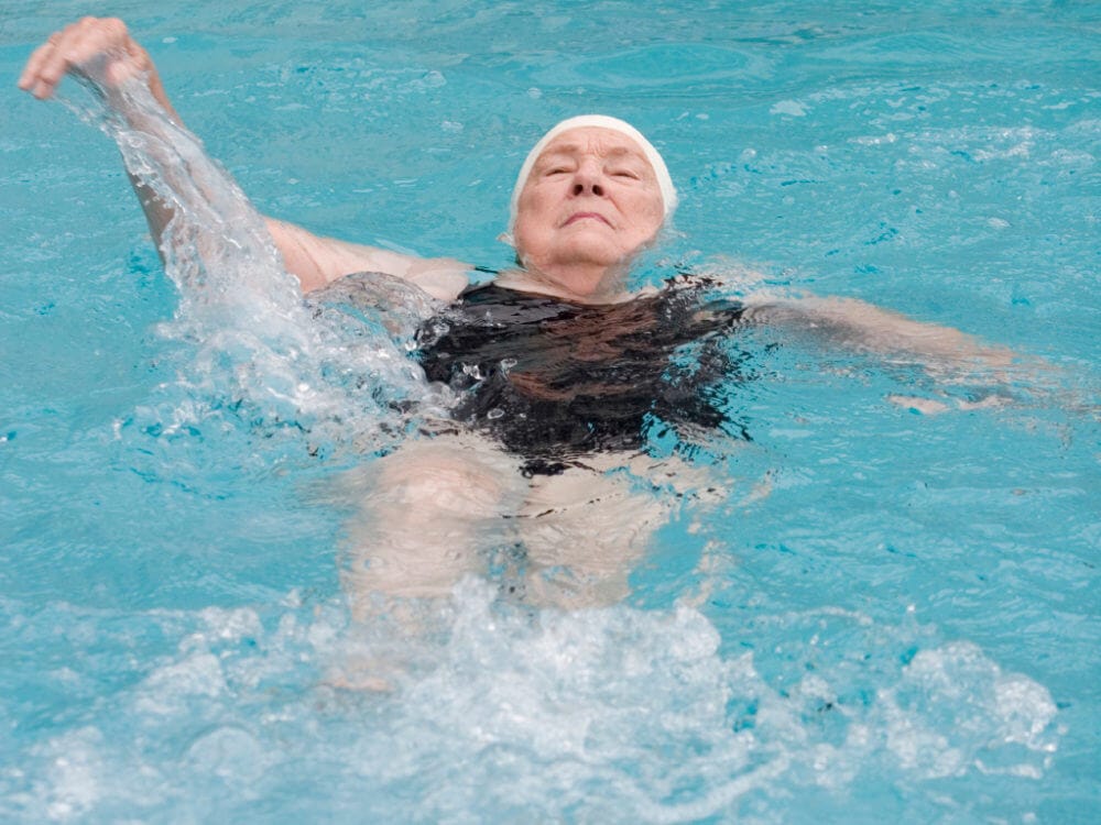 Wassergymnastik fördert auf sanfte Weise die Beweglichkeit