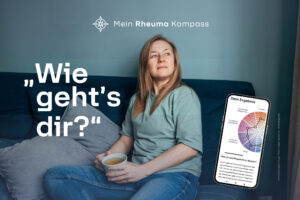 Frau bei einer Augenarztuntersuchung